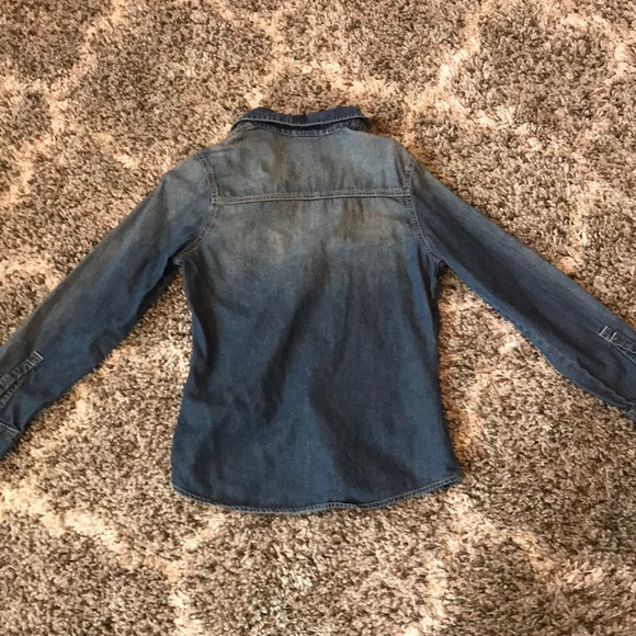 Mossimo size medium chambray Jean button up shirt - Picture 4 of 4